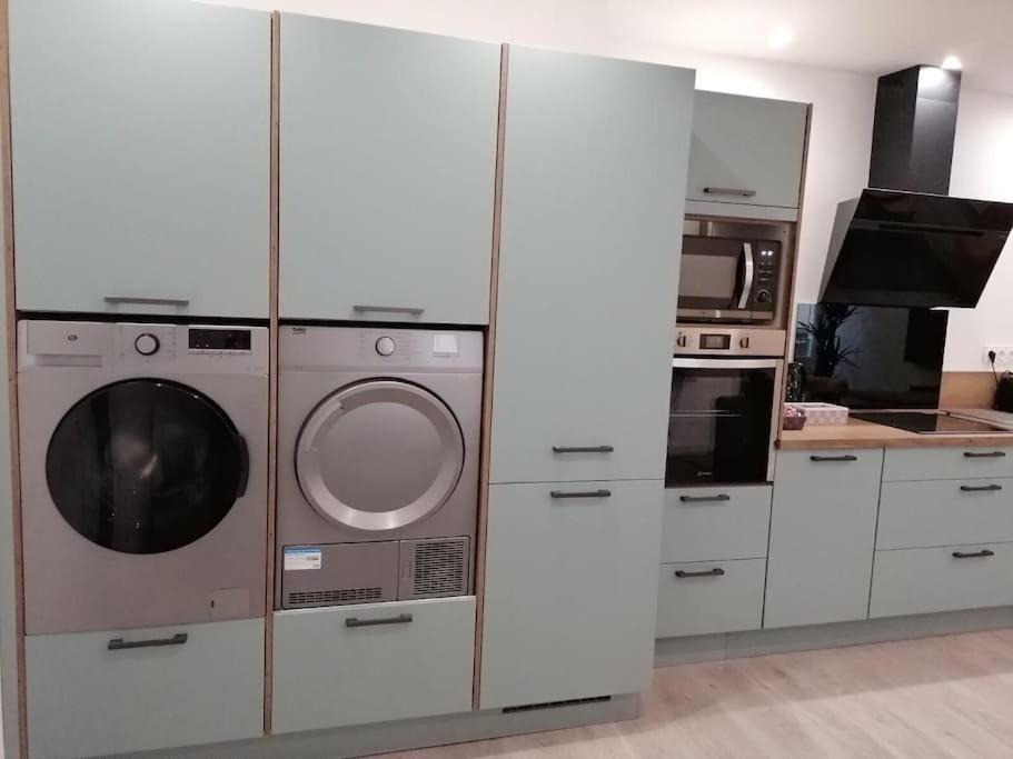 L'Harmonie 72M2 - 2 Chambres Parentales - Rue De La Halle - Hyper Centre Lourdes Exterior foto